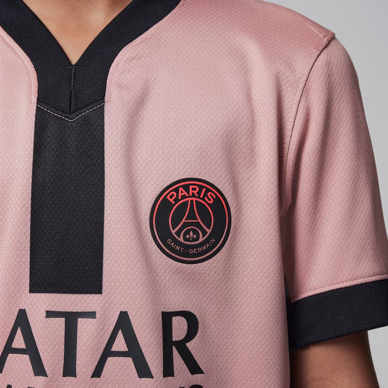 Terceiro equipamento infantil do Paris Saint-Germain 2024/25