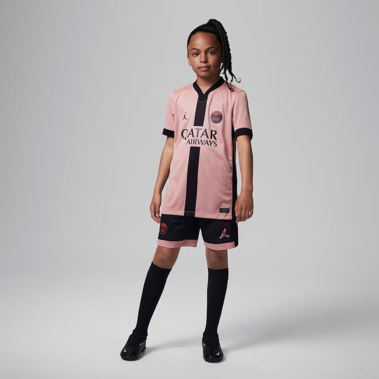 Terceiro equipamento infantil do Paris Saint-Germain 2024/25