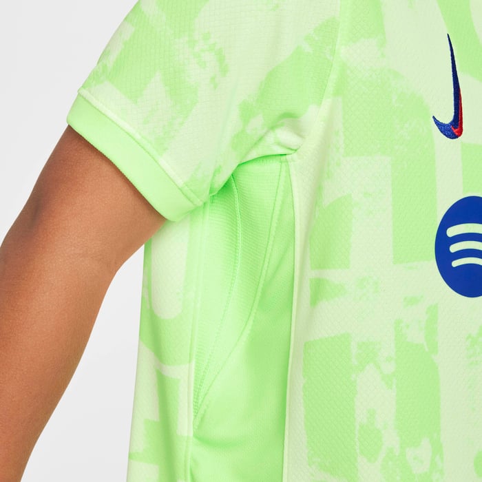 Terceiro equipamento infantil do Barcelona 2024/25