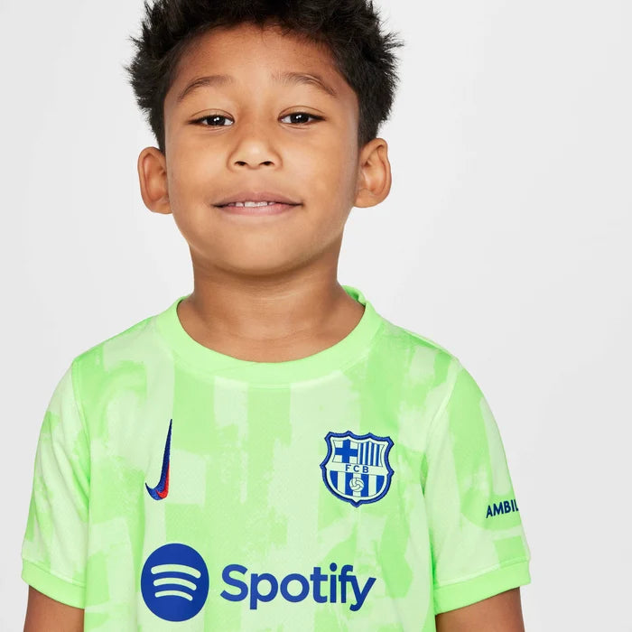 Terceiro equipamento infantil do Barcelona 2024/25